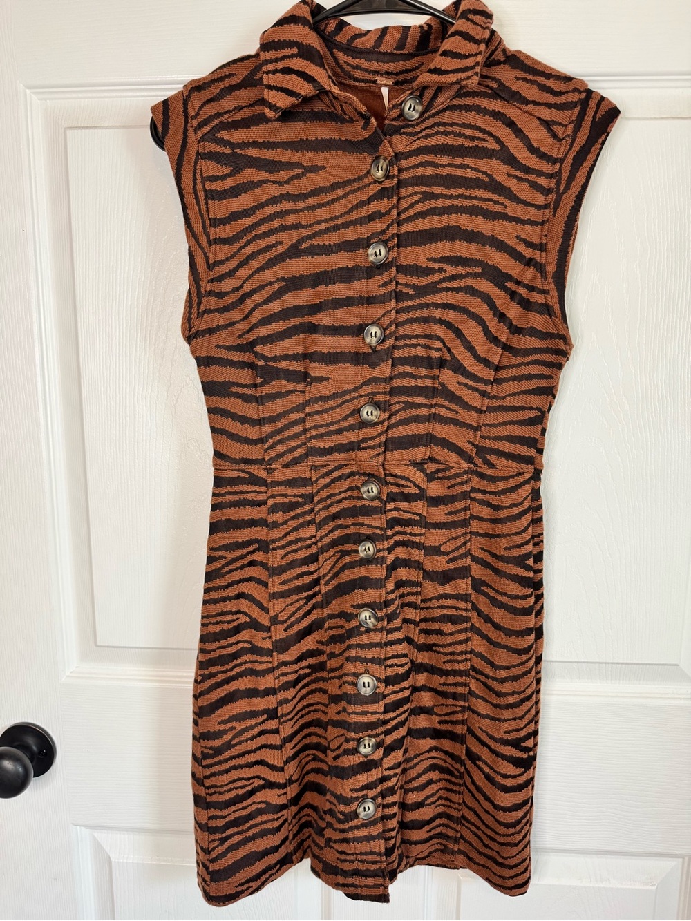 Free People Sleeveless Button-Front Tiger Print Dress - Brown & Black